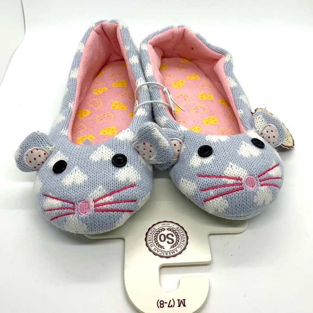 NWT Mouse Slippers - size 7/8